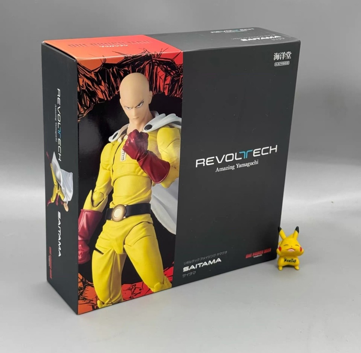 Original Kaiyodo Revoltech Amazing Yamaguchi One Punch Man: Saitama (con piezas adicionales)